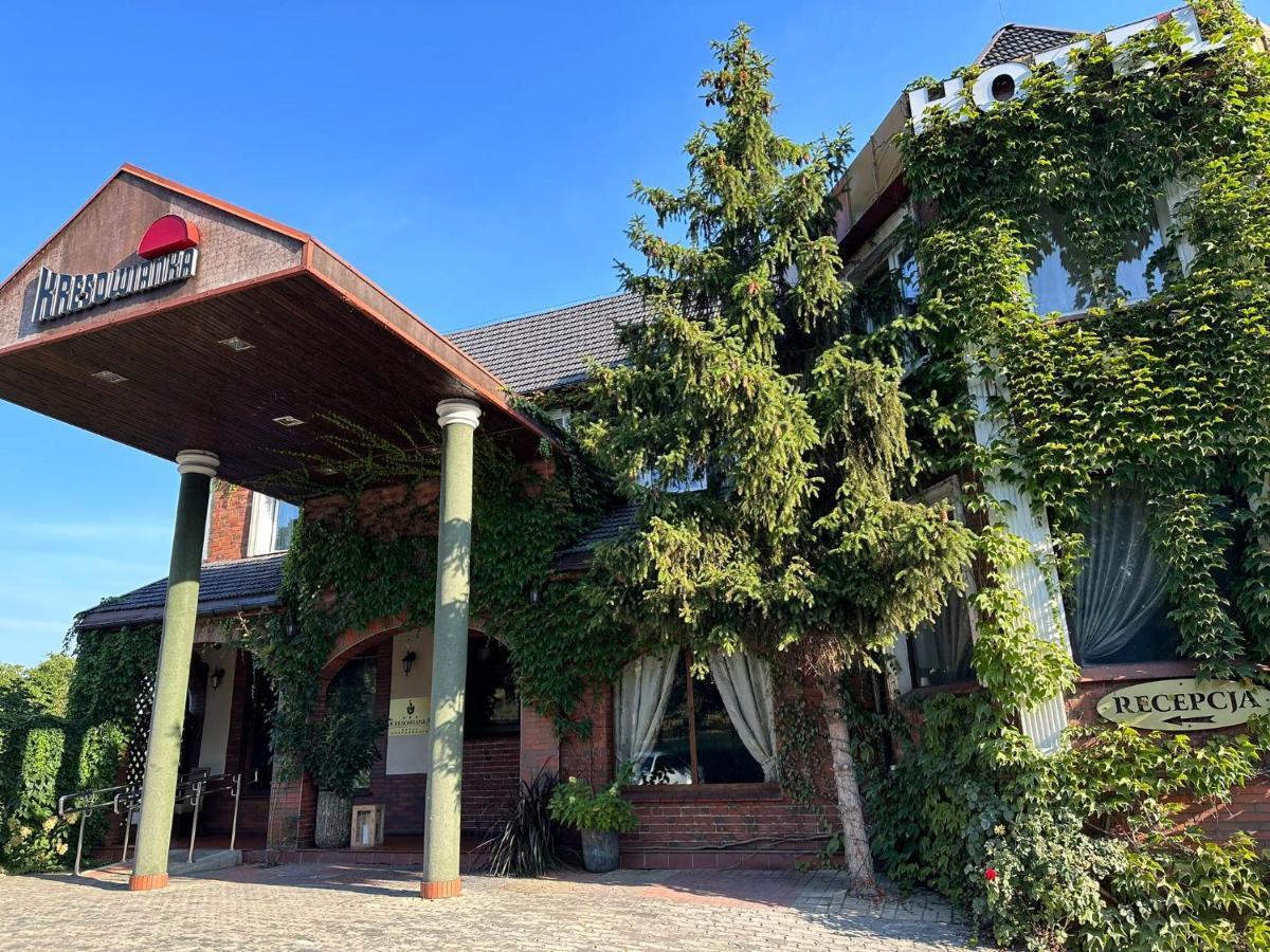 Hotel Kresowianka 코닌 외부 사진