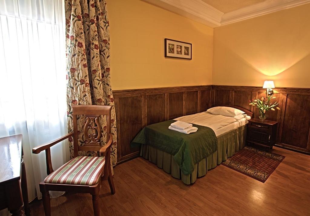 Hotel Kresowianka 코닌 객실 사진